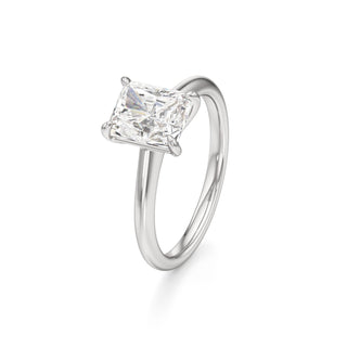 Willow Round Cathedral Solitaire