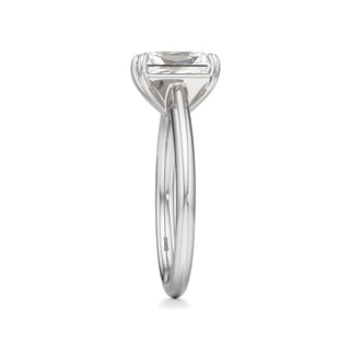 Willow Round Cathedral Solitaire