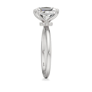Wisteria Round Hidden Halo Solitaire